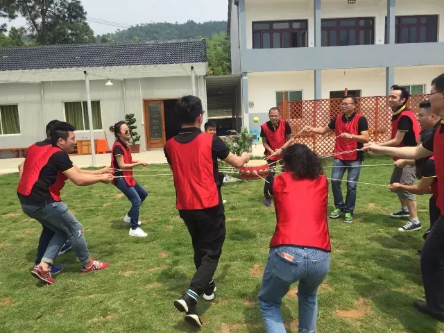 “向梦想出发” bevictor伟德销售团建活动完美绽放