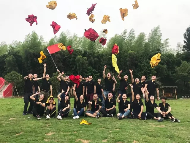 “向梦想出发” bevictor伟德销售团建活动完美绽放